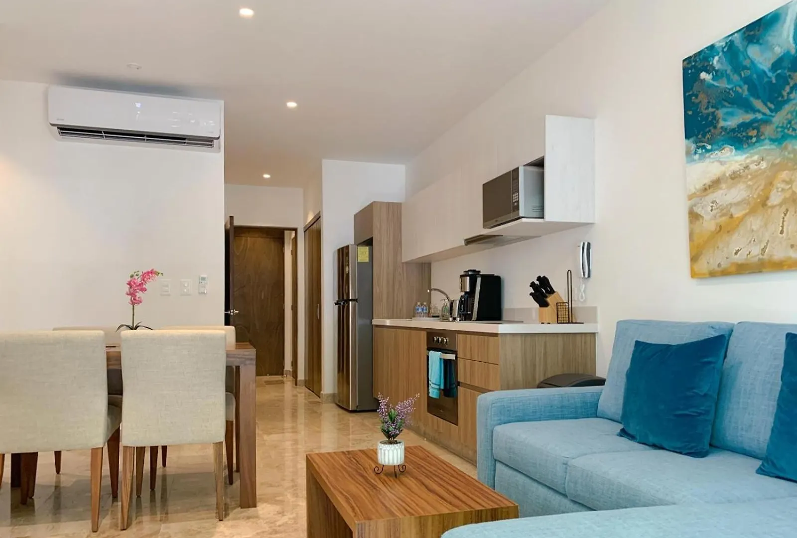 2 Bedrooms In The Beautiful Ipana Playa del Carmen Apartment